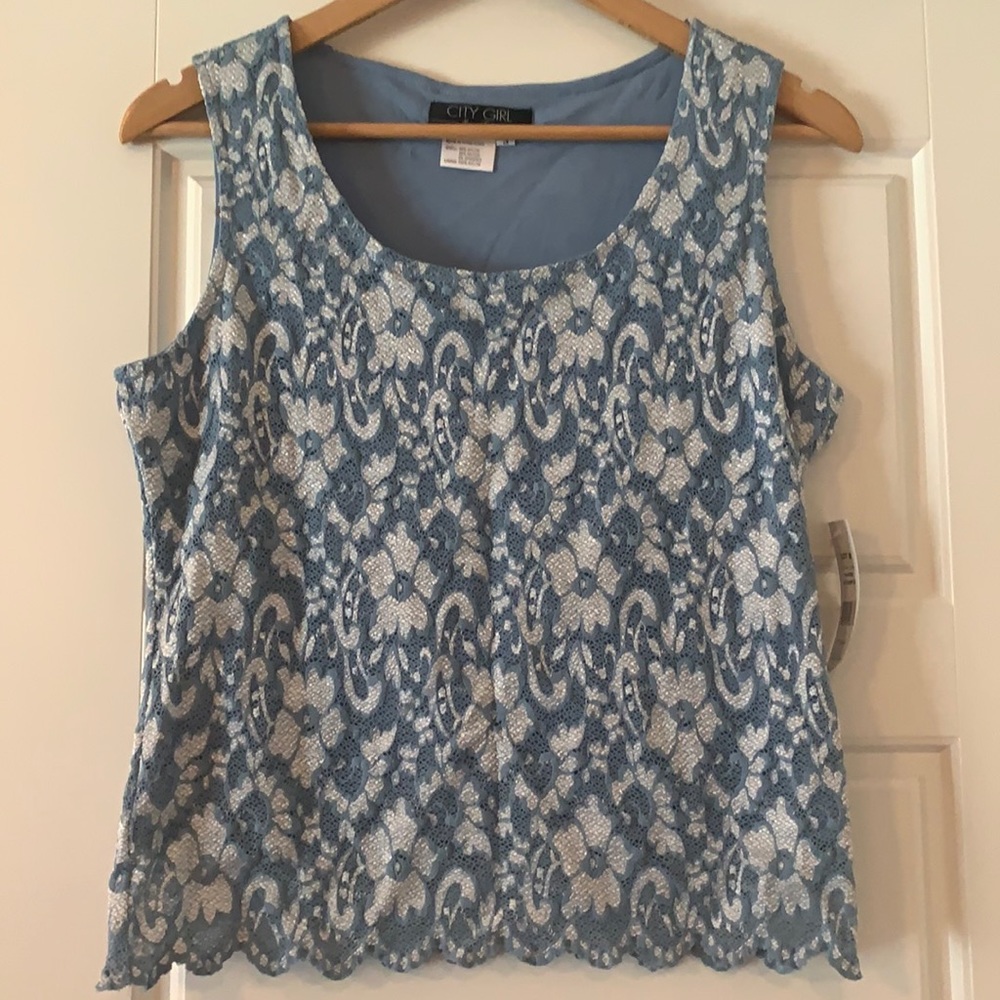 NWT City Girl lace scoop neck top